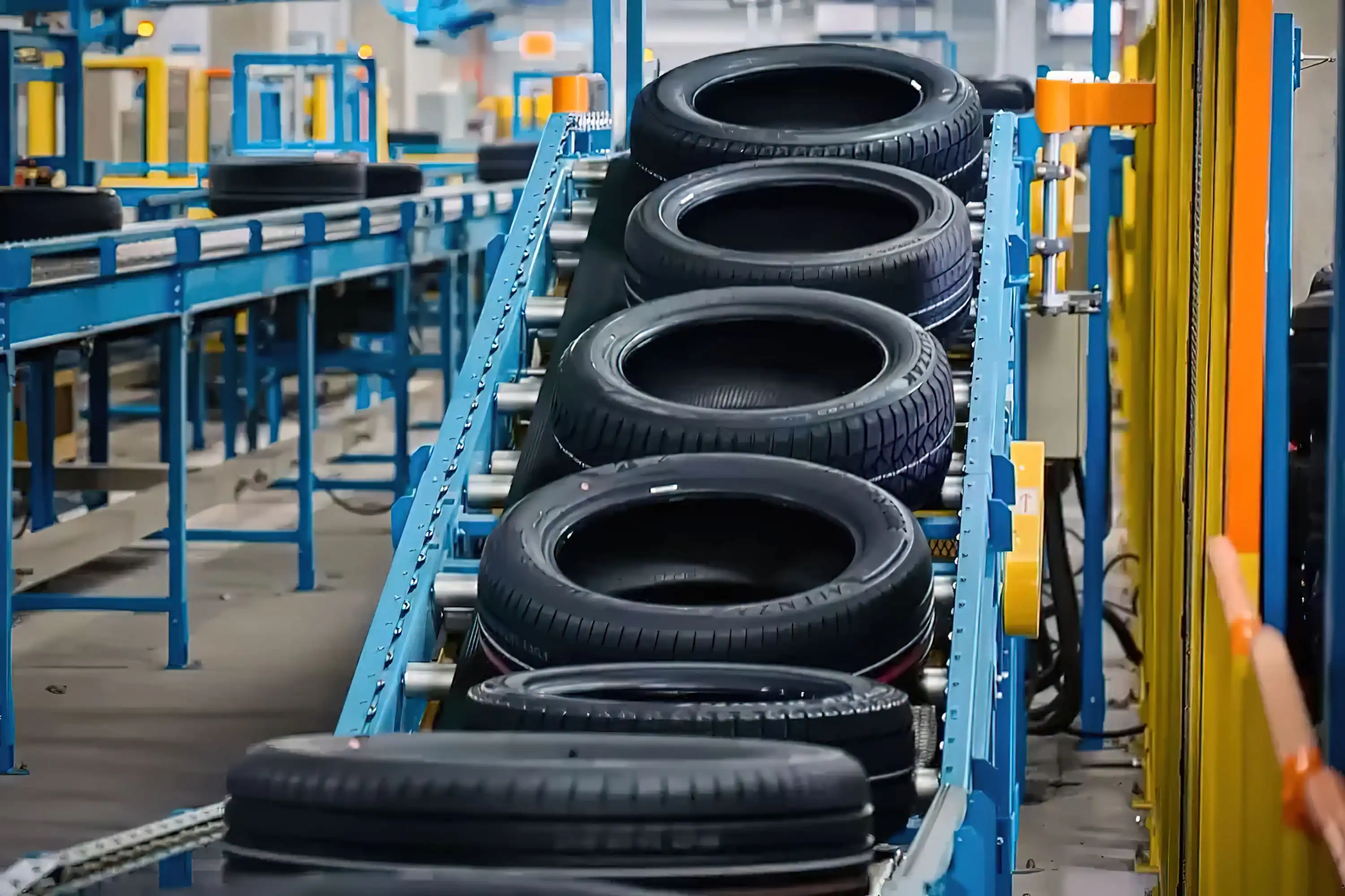 Bridgestone зупиняє російський завод та постачання