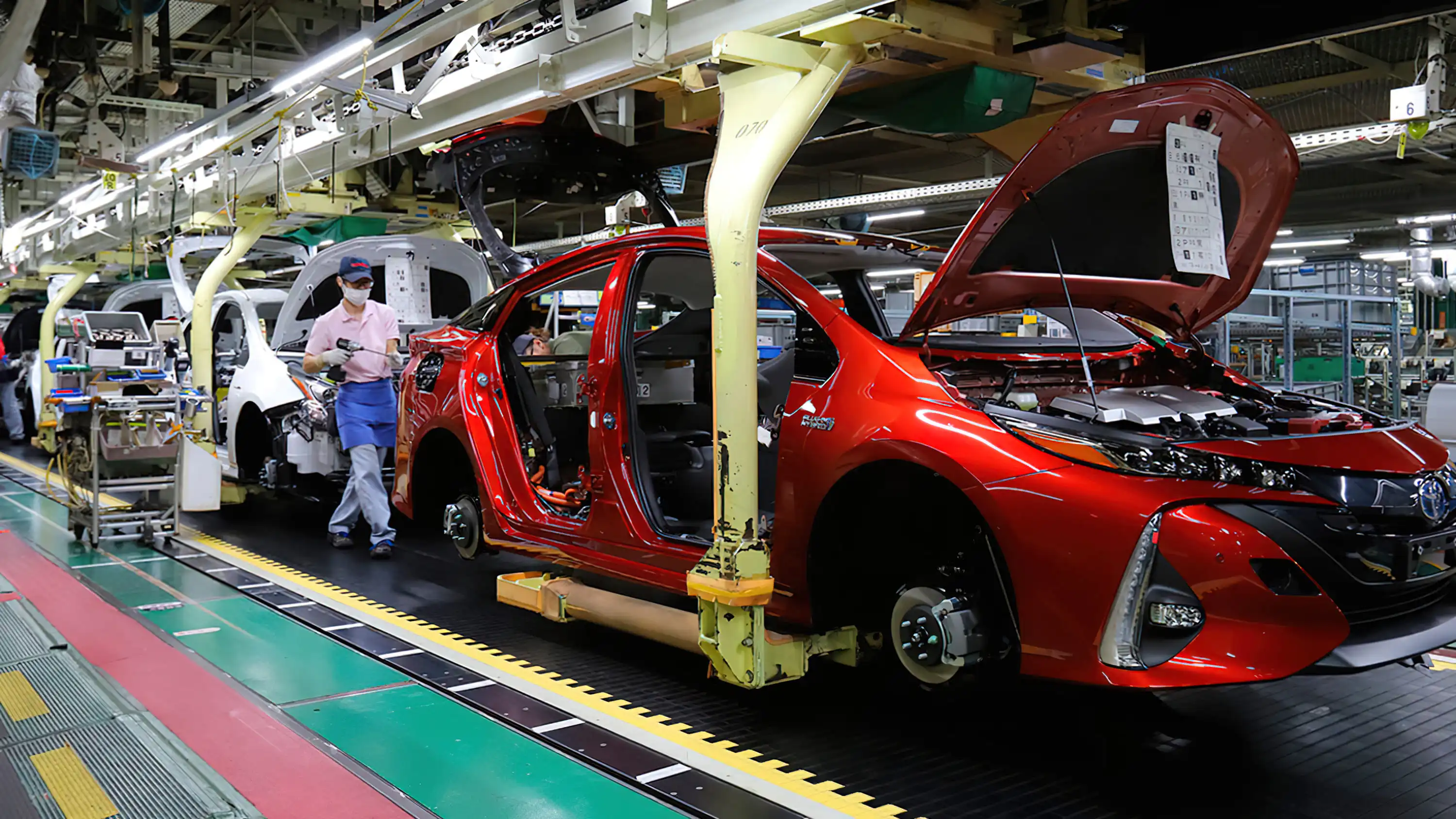 Японія заборонить експорт преміум авто на російський ринок