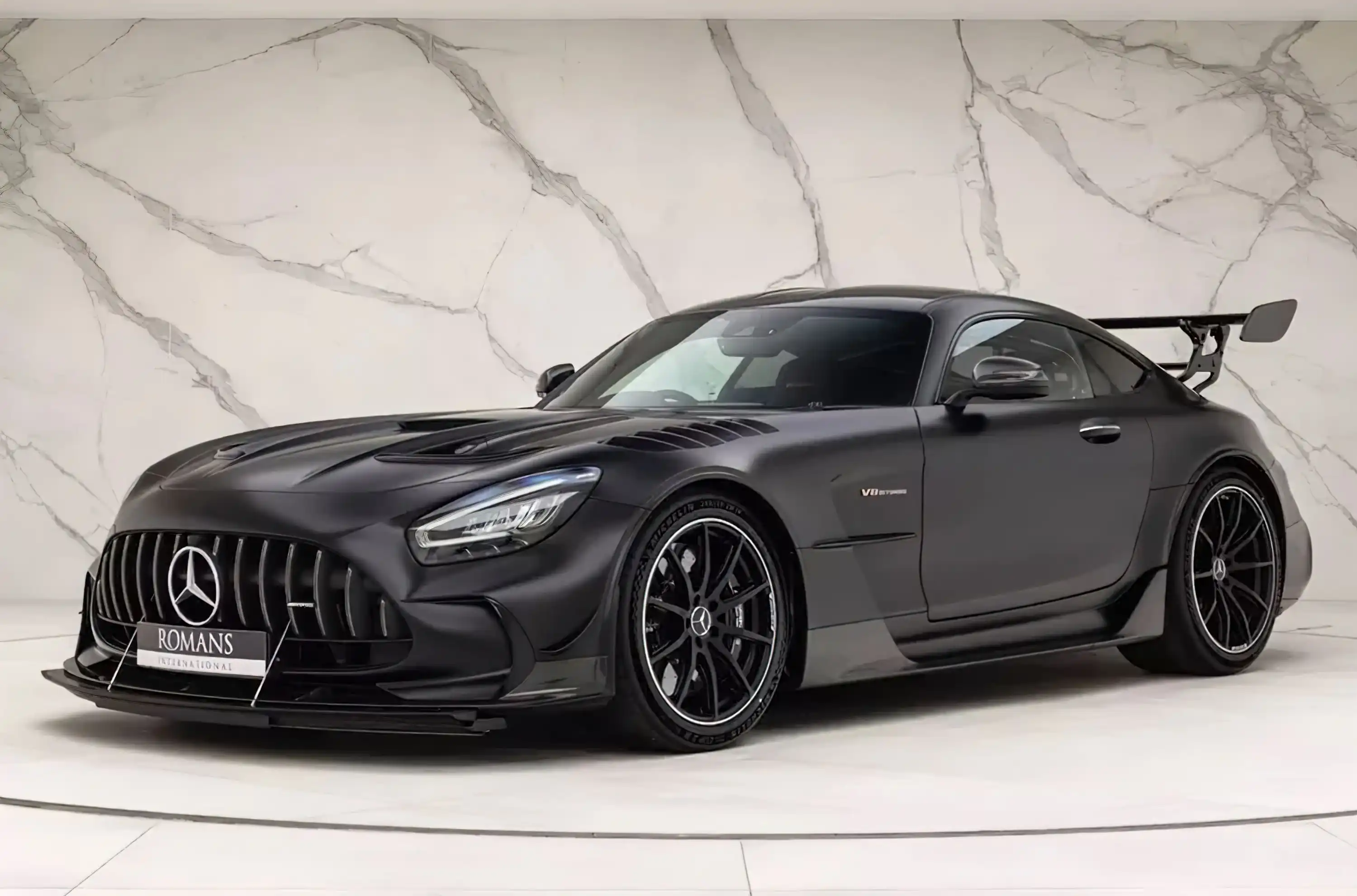 Mercedes-AMG GT Black Series вартістю понад півмільйона доларів