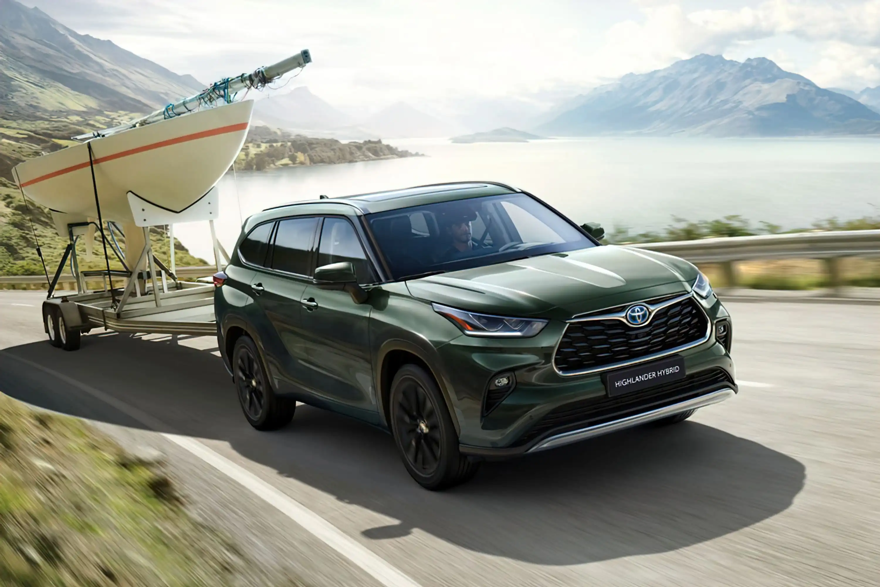 Toyota Highlander із «турбочетвіркою» замість V6 тепер і в Європі. Є й інші обновки