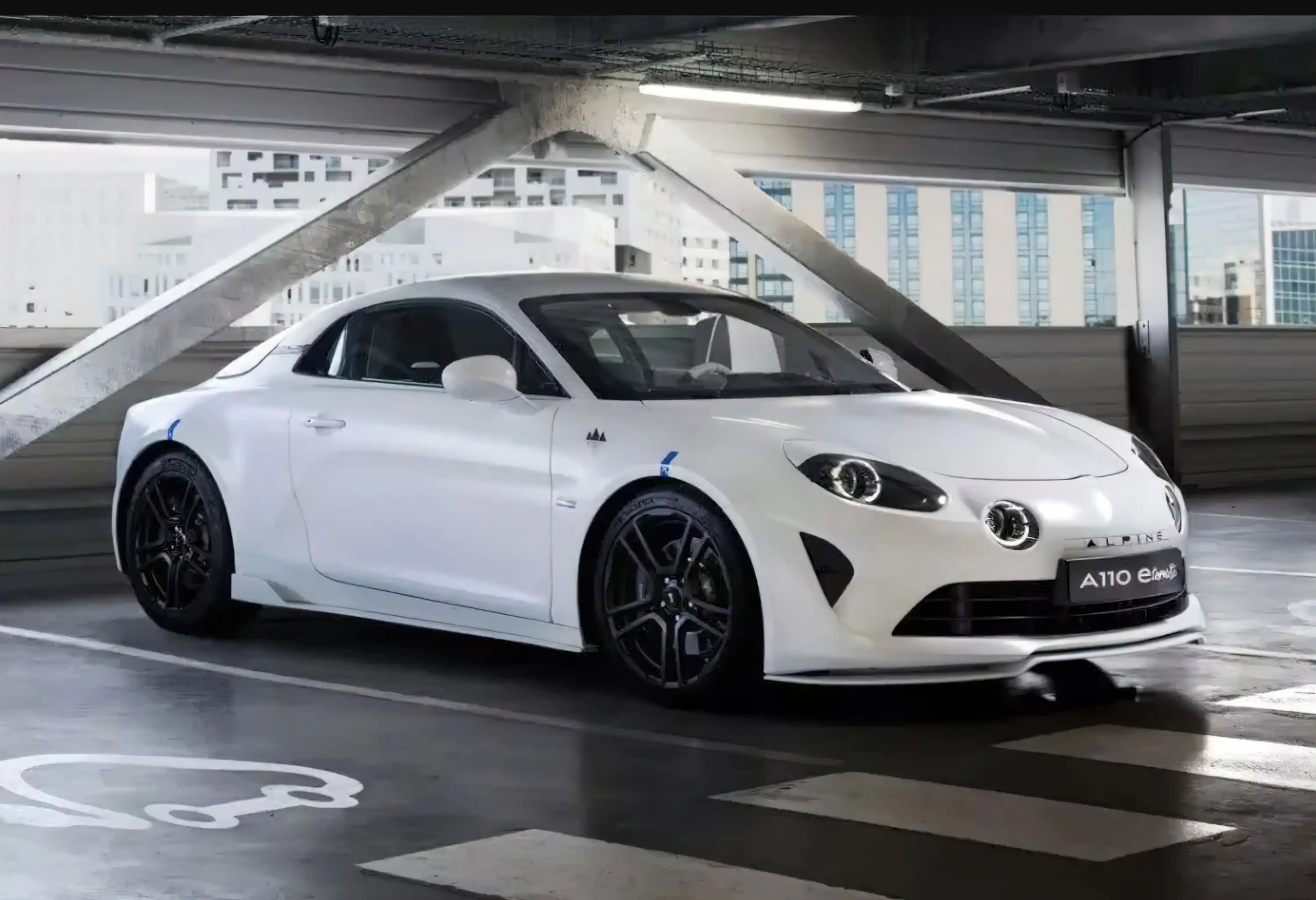 Спорткар Alpine A110 проміняв «турбочетвірку» на електромотор