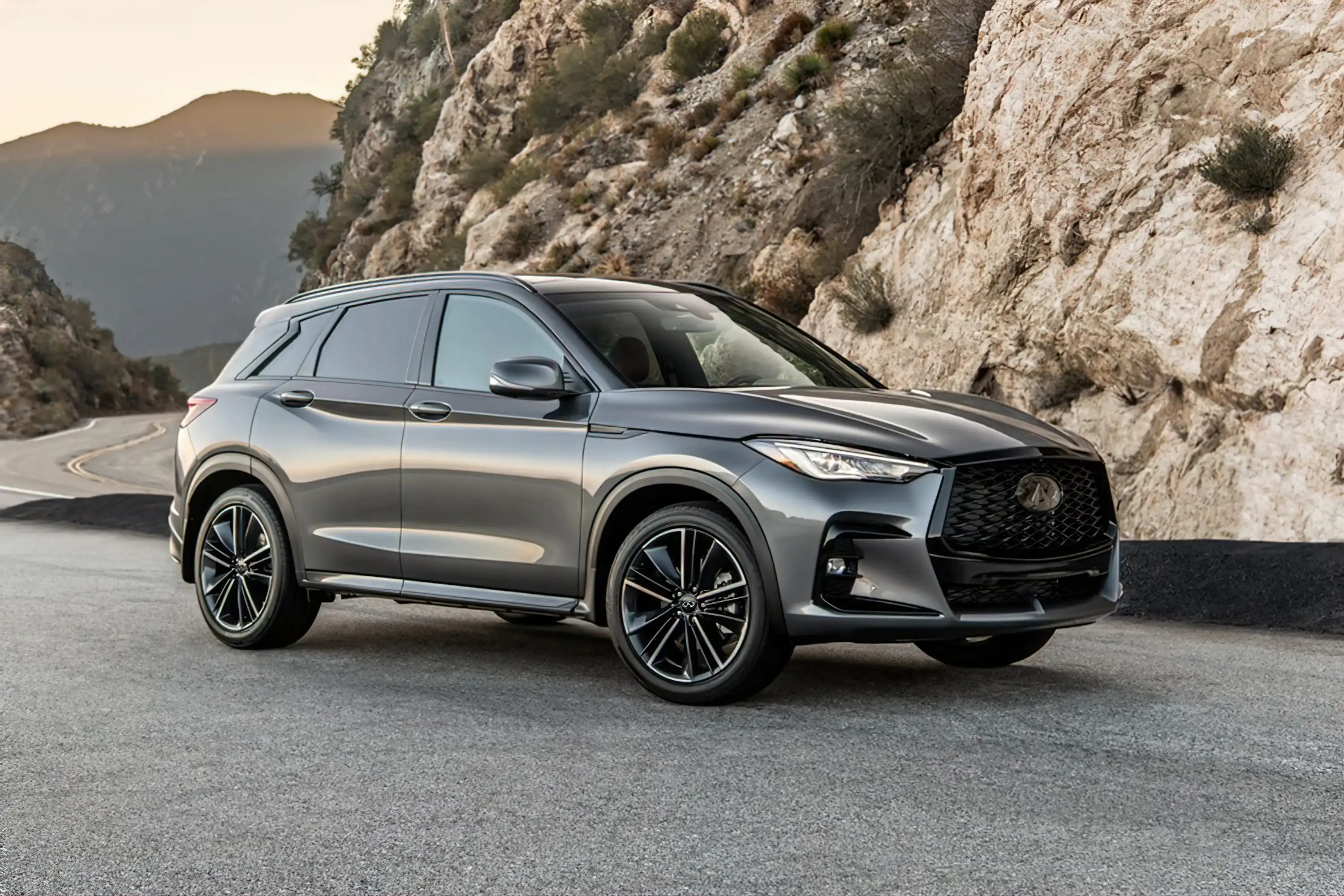 Кросовер Infiniti QX50 перейшов у 2023 модельний рік: версія Sport та інші обновки