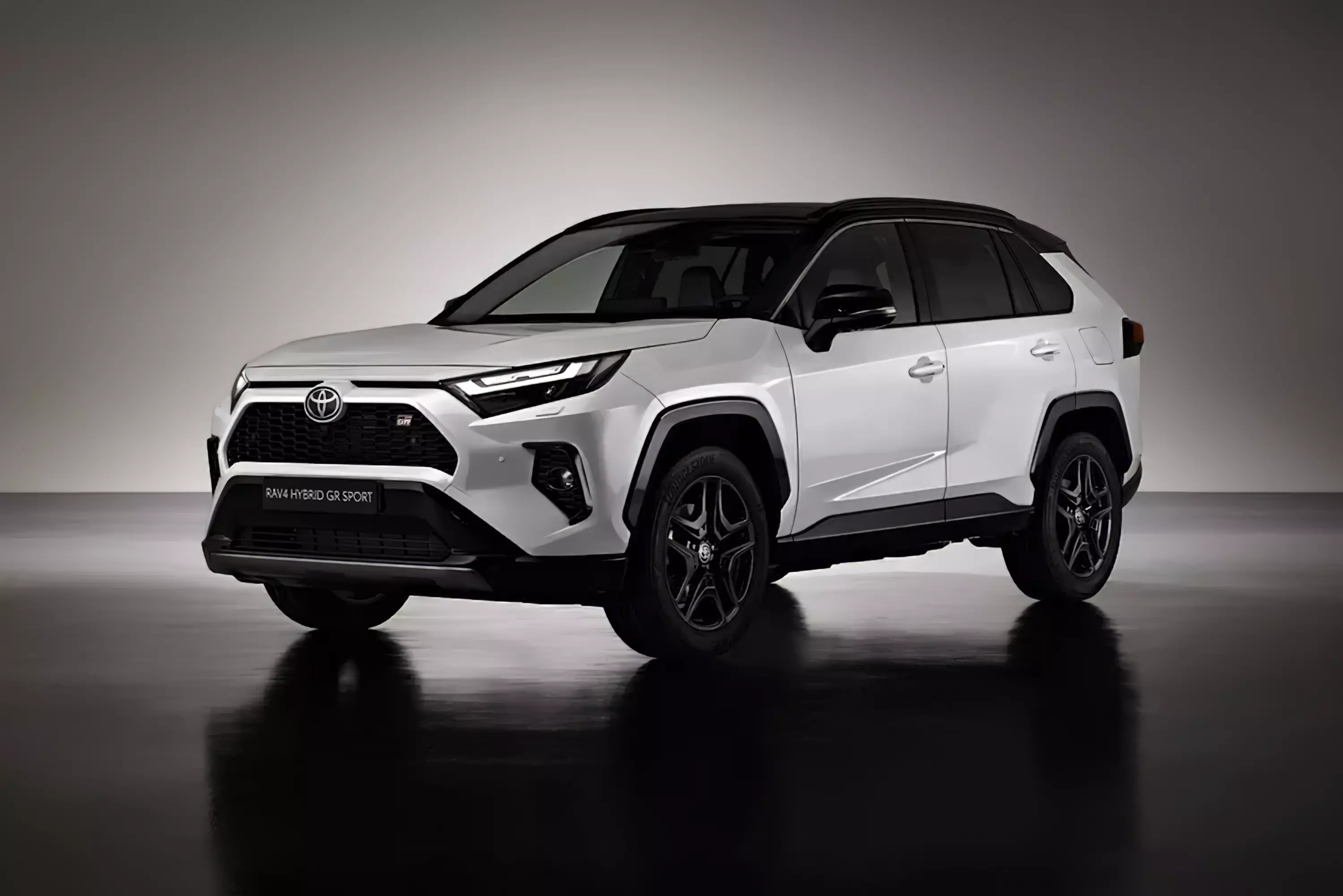 Toyota зробила спортивний RAV4