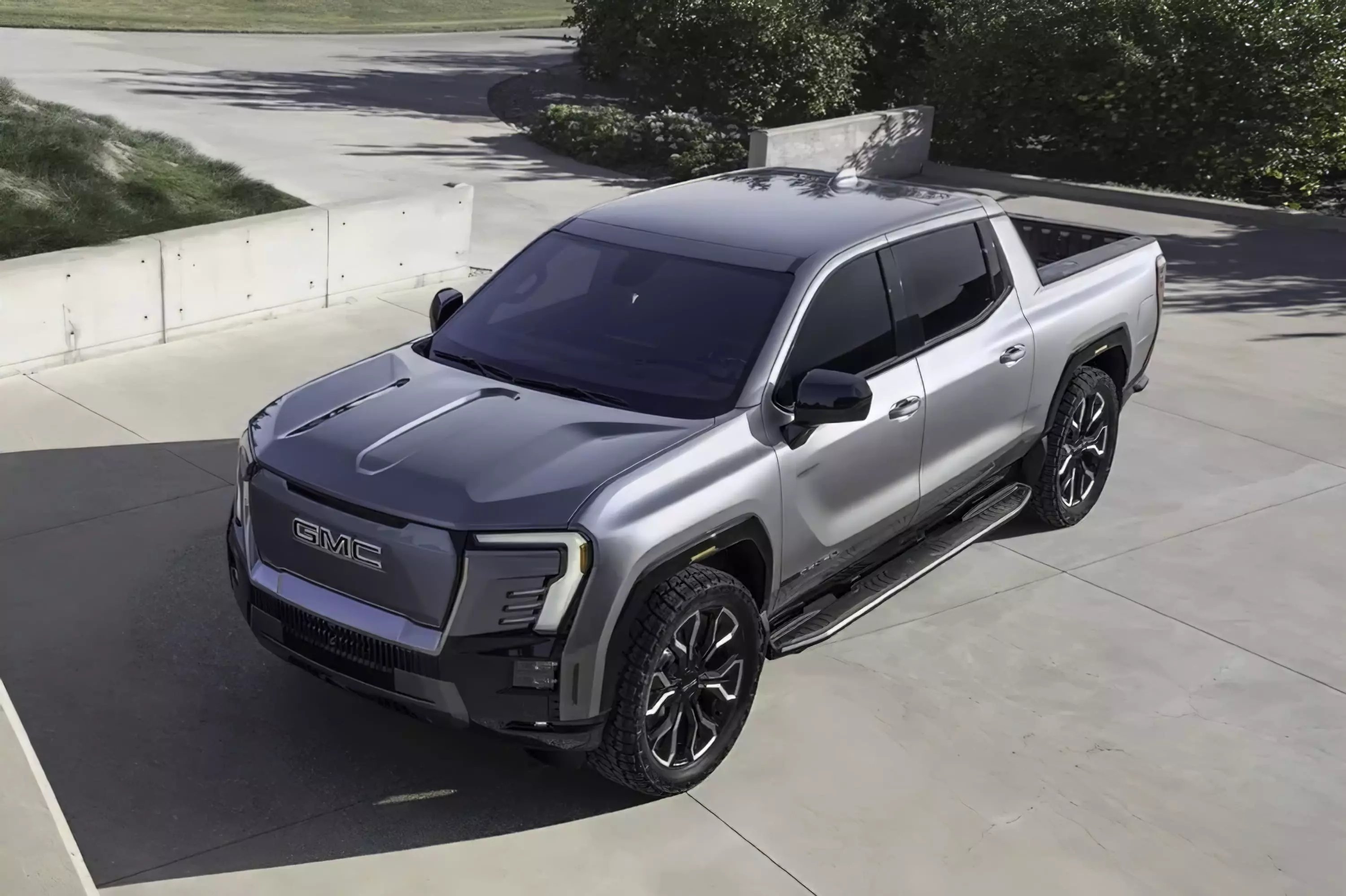 Пікап GMC Sierra дебютував у найбагатшій версії. Ціна відома