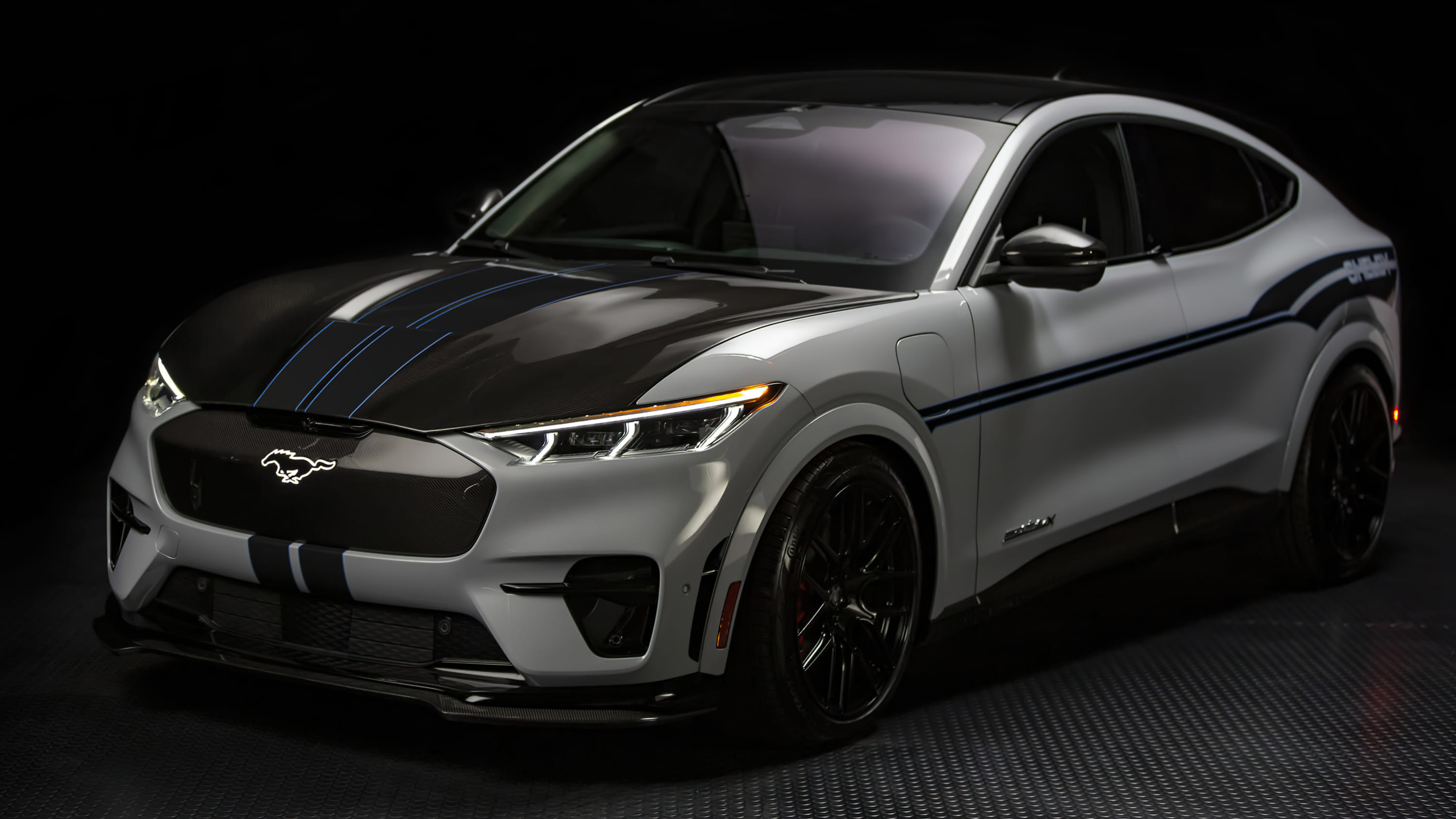 Представлено перший в історії електричний Shelby Mustang